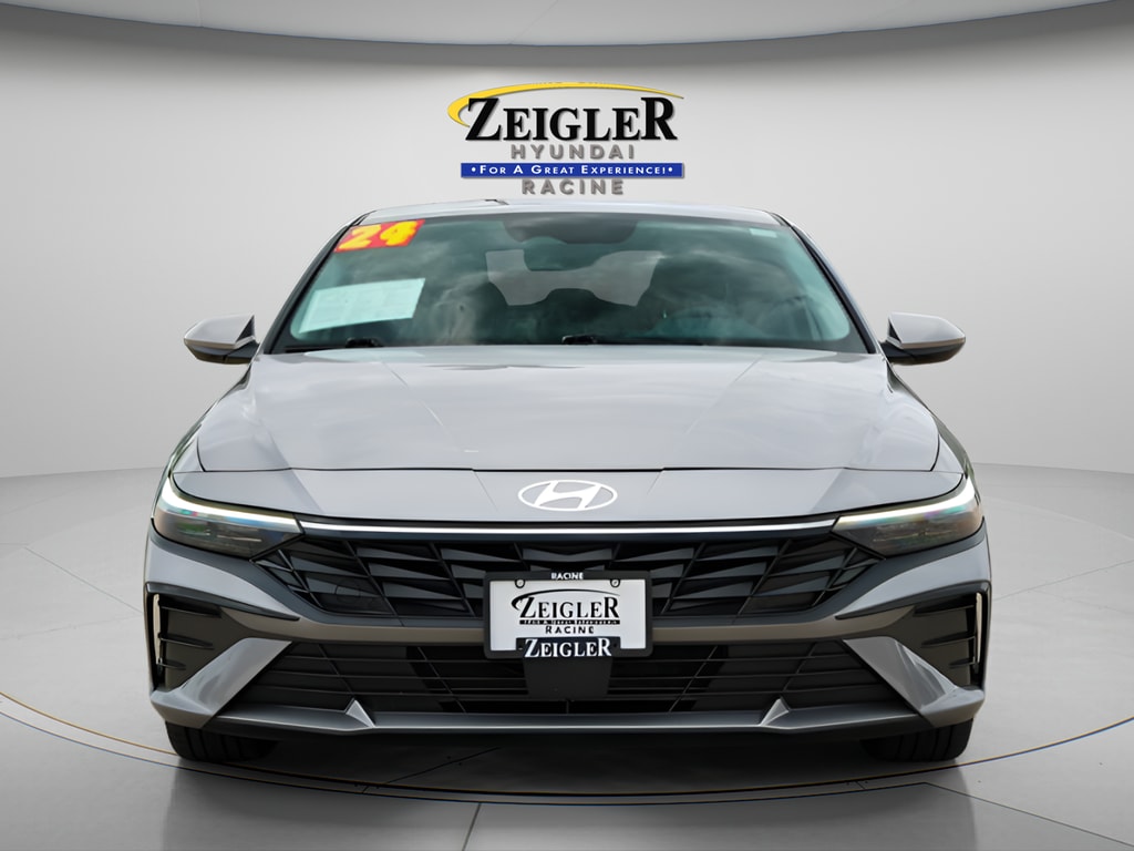 Used 2024 Hyundai Elantra SEL Sedan