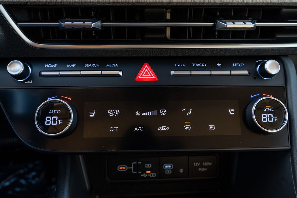2025 Hyundai Sonata Hybrid SEL - Photo 32