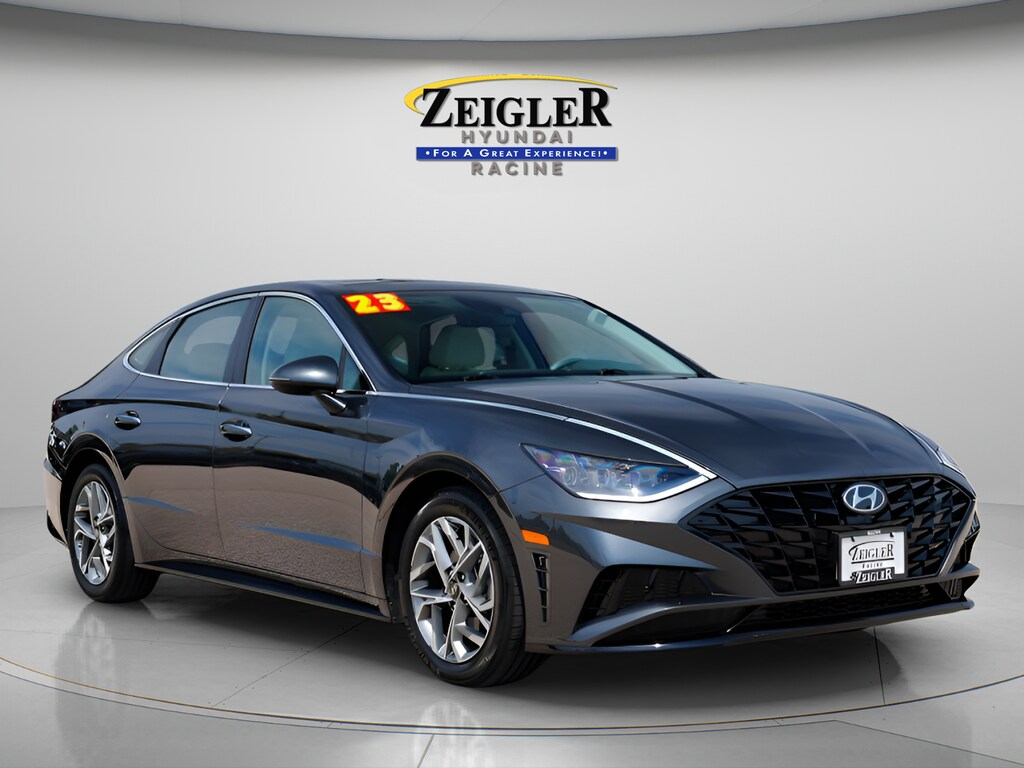 Used 2023 Hyundai Sonata SEL Sedan