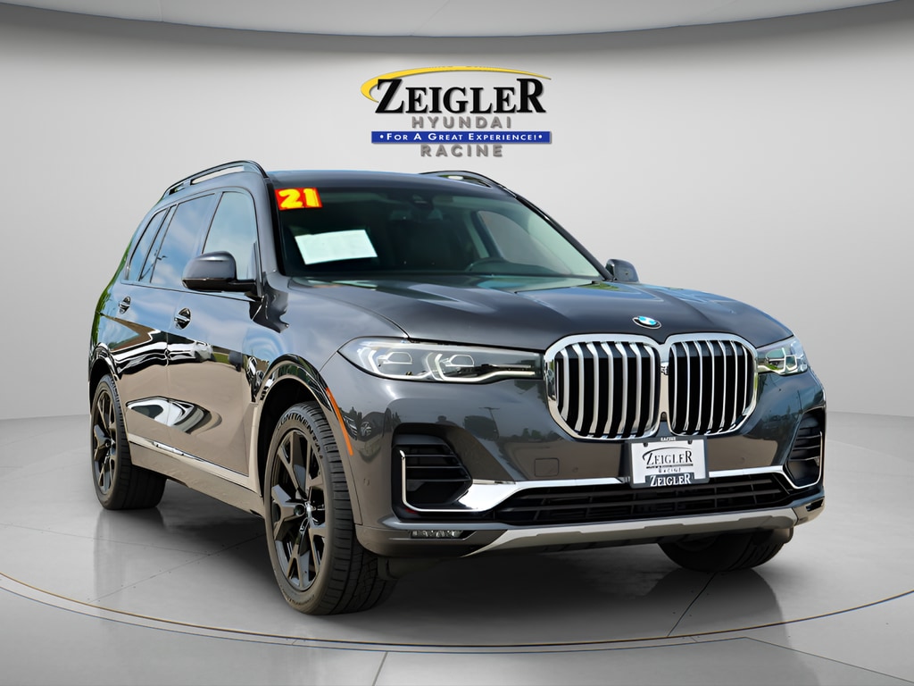 2021 BMW X7 xDrive40i's photo
