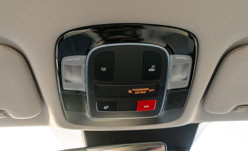 2025 HYUNDAI SONATA - Image 17