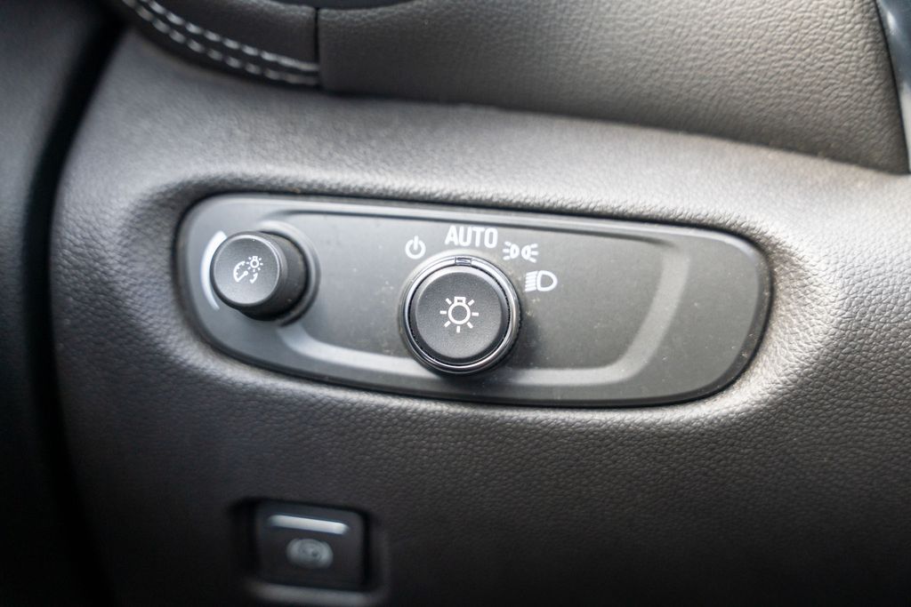 2025 CHEVROLET BLAZER - Image 20