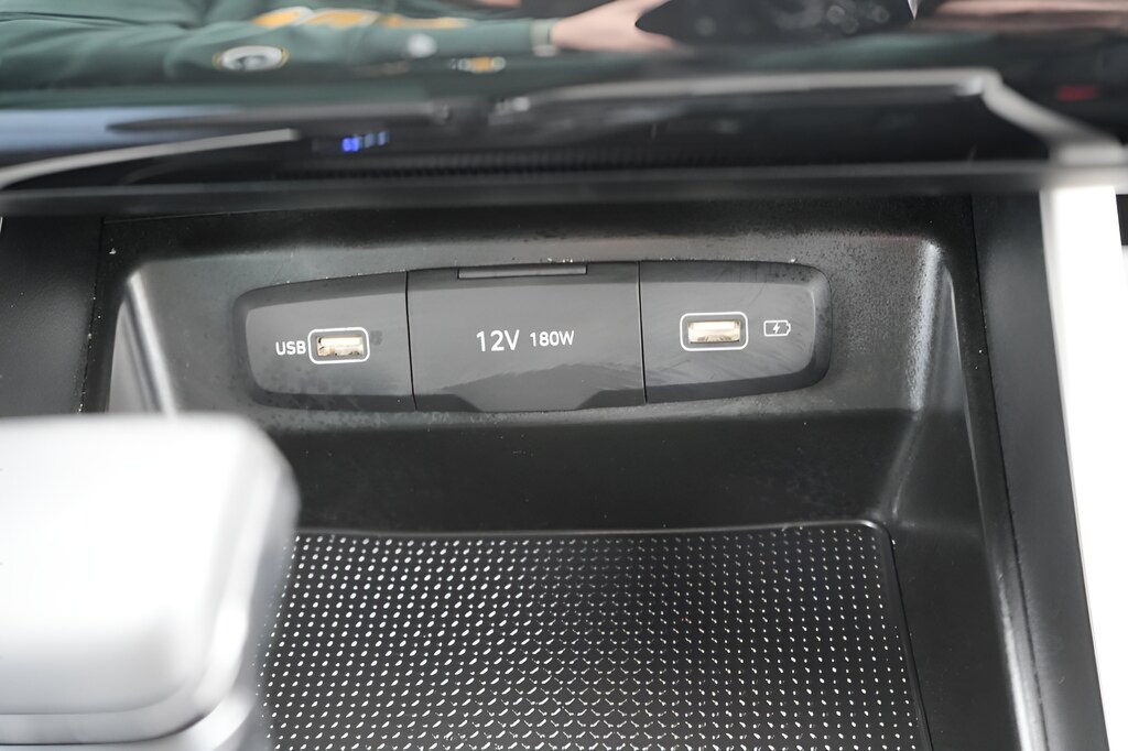 2024 Hyundai Tucson SE - Photo 30