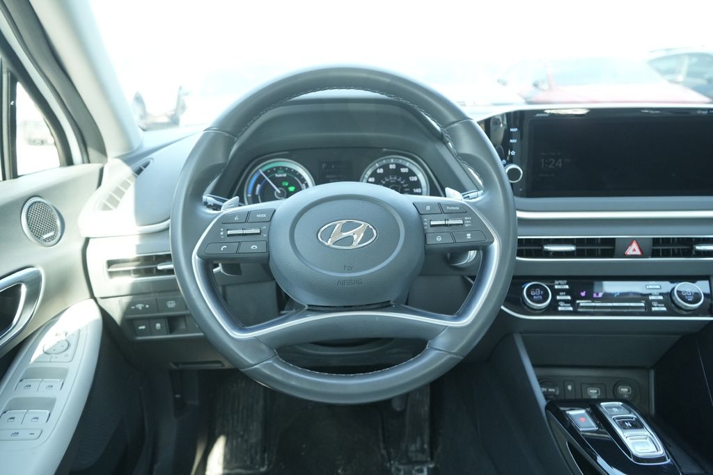 2023 HYUNDAI SONATA - Image 16