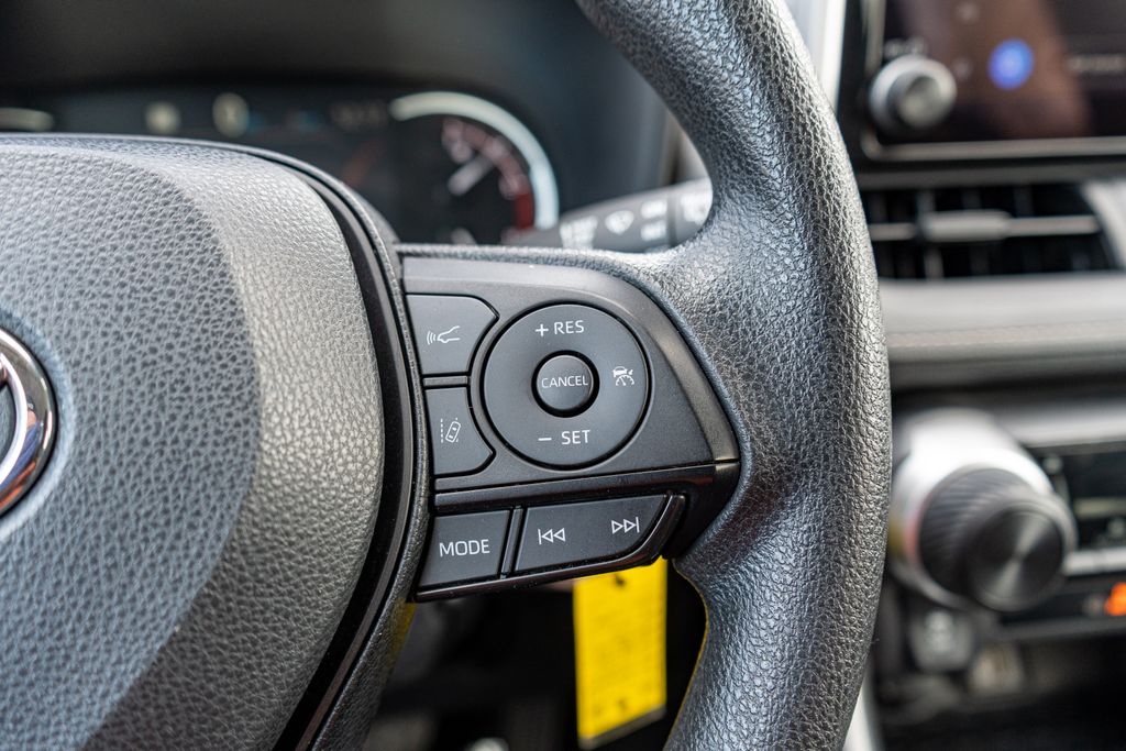 2024 TOYOTA RAV4 - Image 26
