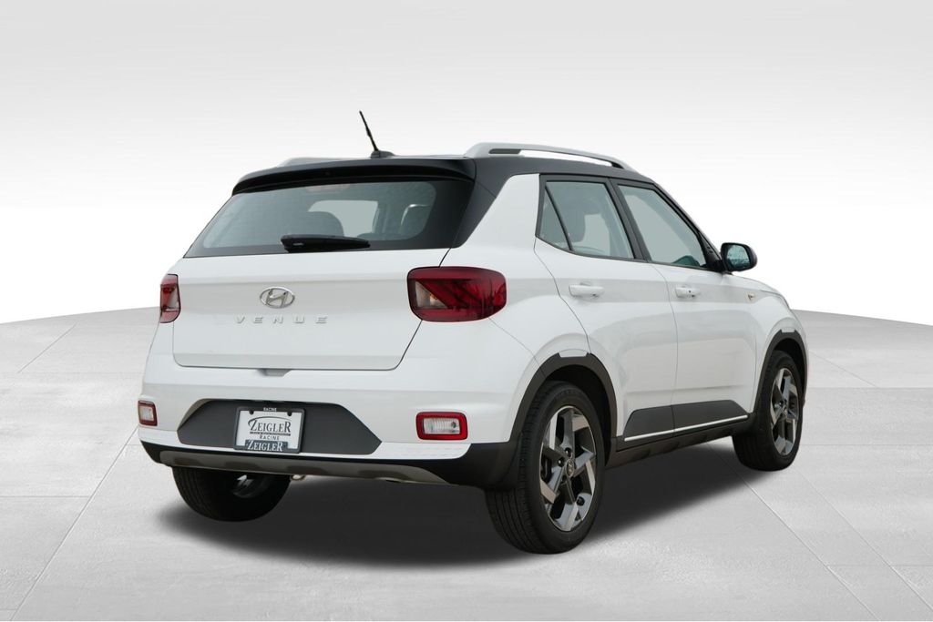 2023 HYUNDAI VENUE - Image 7