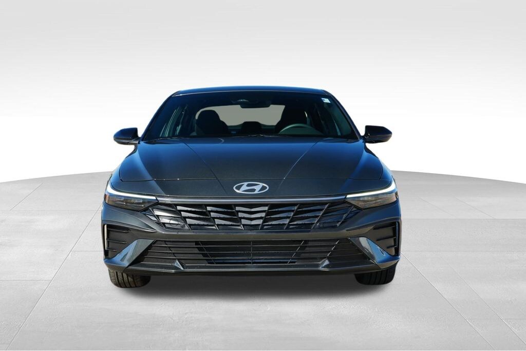 New 2026 Hyundai Elantra SEL Sport Sedan