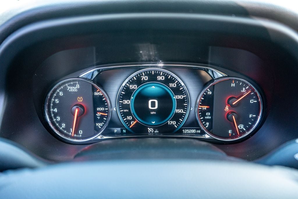 2017 GMC ACADIA - Image 34