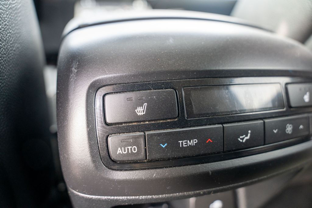 2022 HYUNDAI PALISADE - Image 17