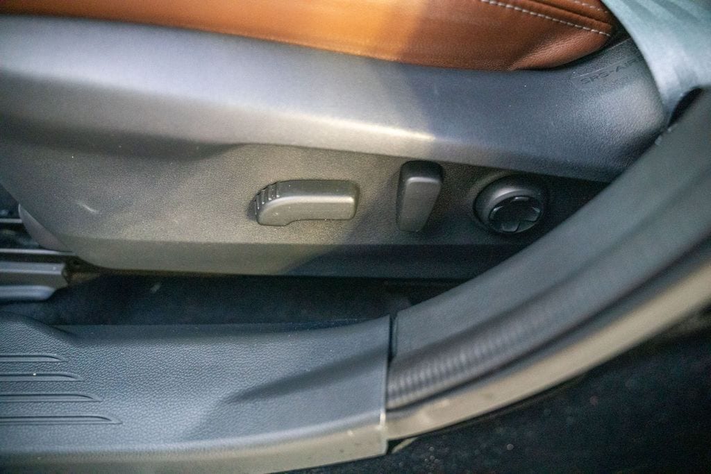 2025 SUBARU OUTBACK - Image 19