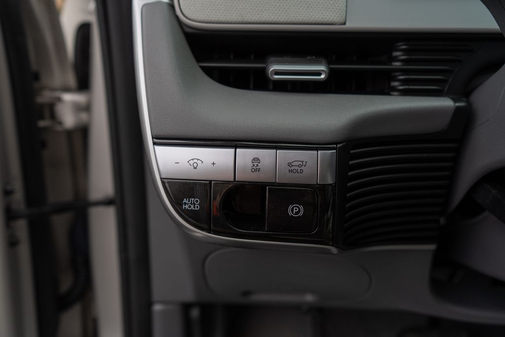 2023 HYUNDAI IONIQ 5 - Image 25