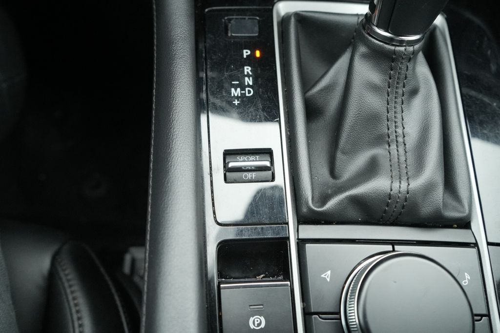 2024 MAZDA MAZDA3 - Image 32