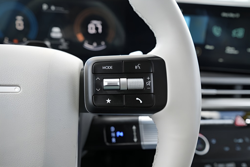 2026 Hyundai Santa Fe SEL - Photo 29