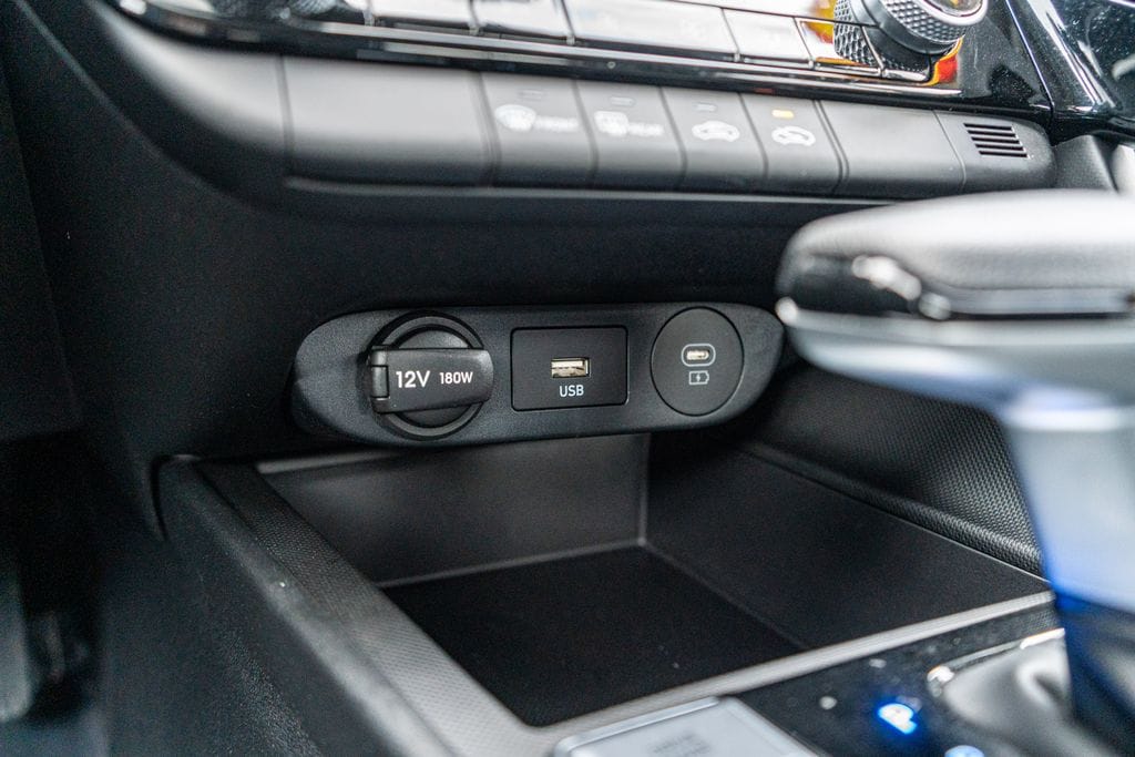 2025 HYUNDAI ELANTRA - Image 30