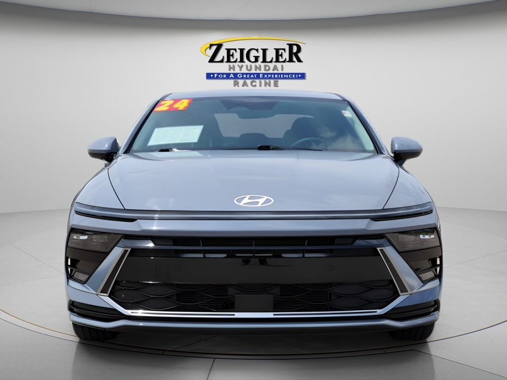 2024 Hyundai Sonata SEL - Photo 2