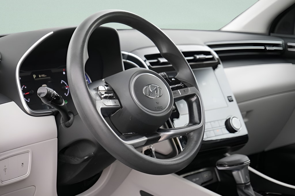 2024 Hyundai Tucson SE - Photo 21