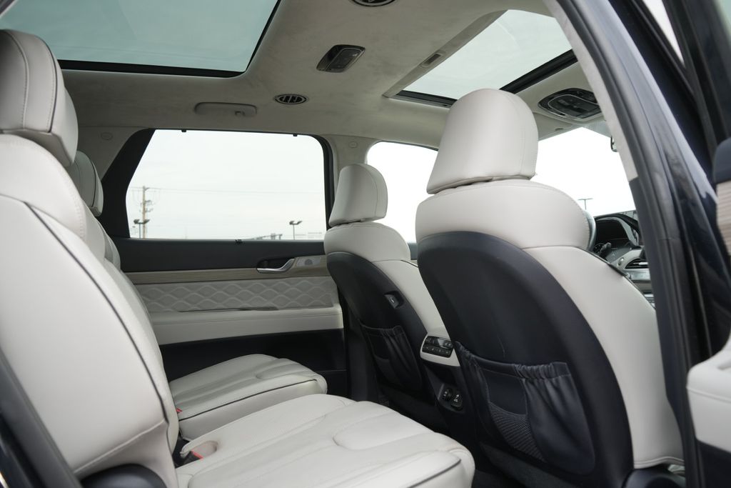 2021 HYUNDAI PALISADE - Image 17