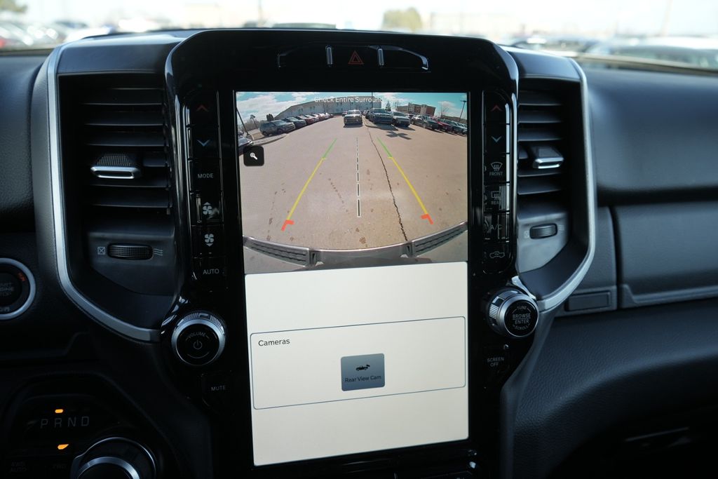 2023 RAM 1500 - Image 38