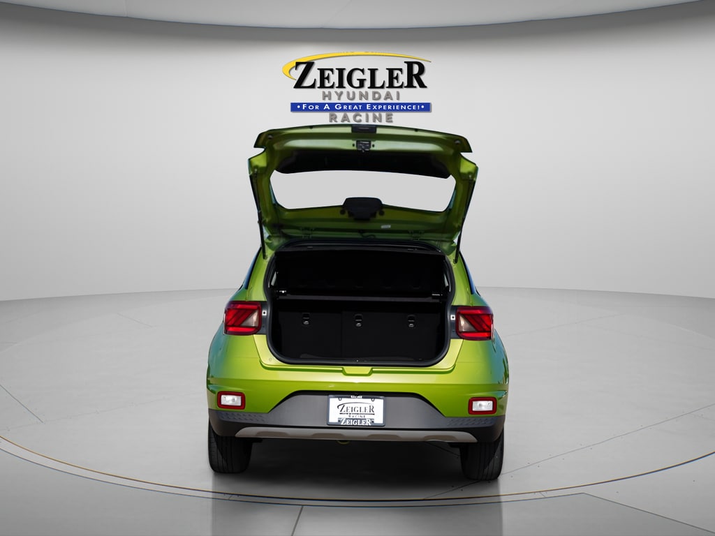 2023 Hyundai Venue SEL - Photo 10