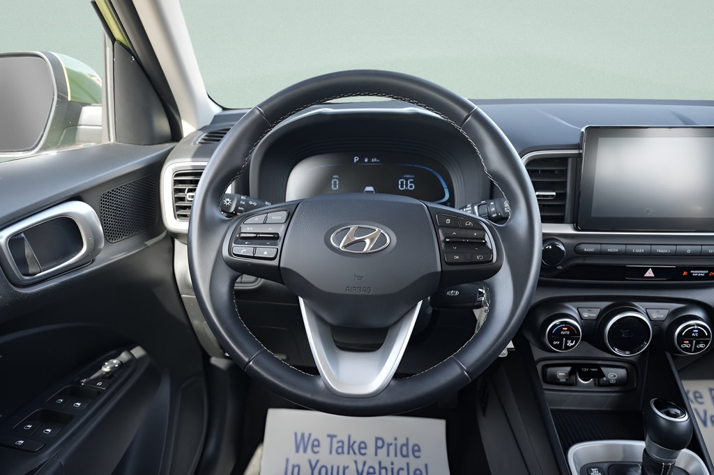 2023 Hyundai Venue SEL - Photo 15