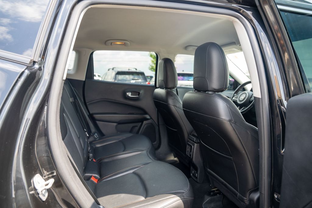 2021 JEEP COMPASS - Image 13
