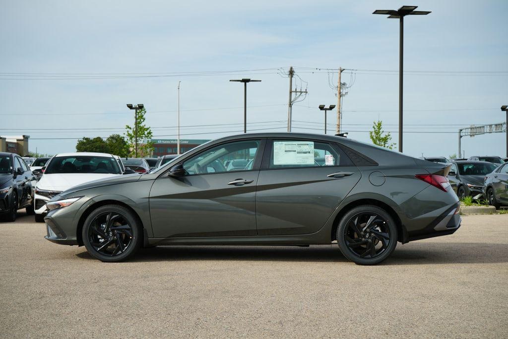 New 2026 Hyundai Elantra SEL Sport Sedan
