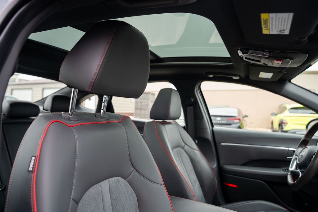 2022 HYUNDAI SONATA - Image 12