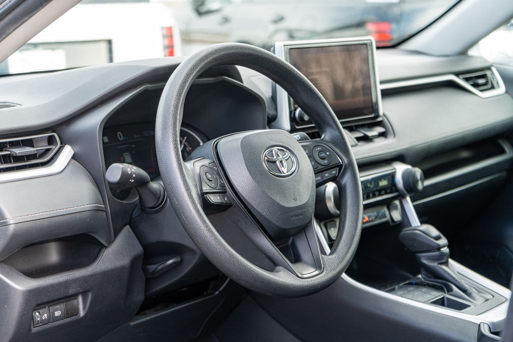 2024 TOYOTA RAV4 - Image 22
