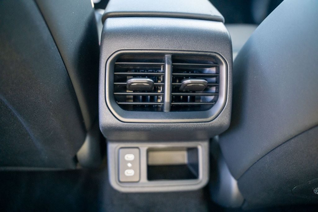 2025 KIA K4 - Image 16