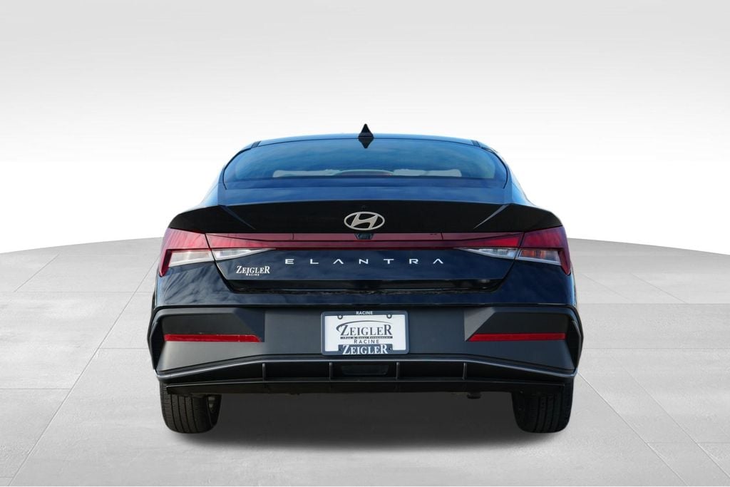 2024 HYUNDAI ELANTRA - Image 6