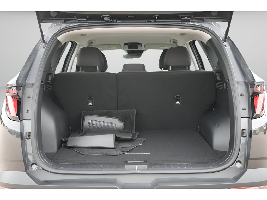 2024 Hyundai Tucson SE - Photo 11