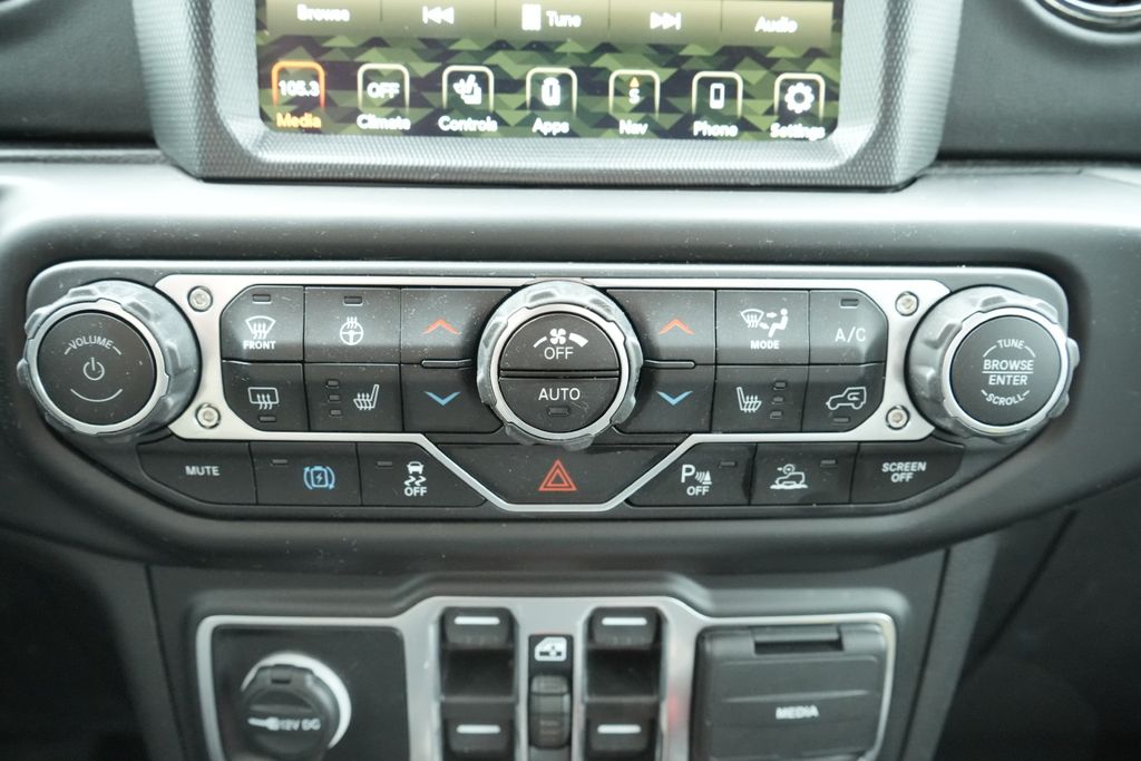 2023 JEEP WRANGLER - Image 33