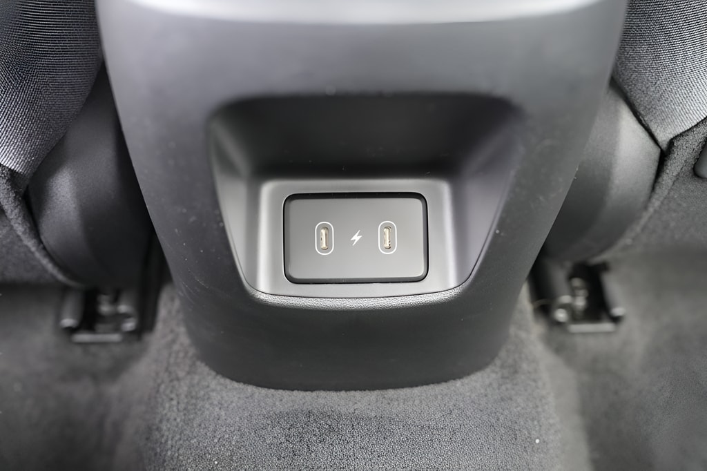 2026 Hyundai Elantra Limited - Photo 17