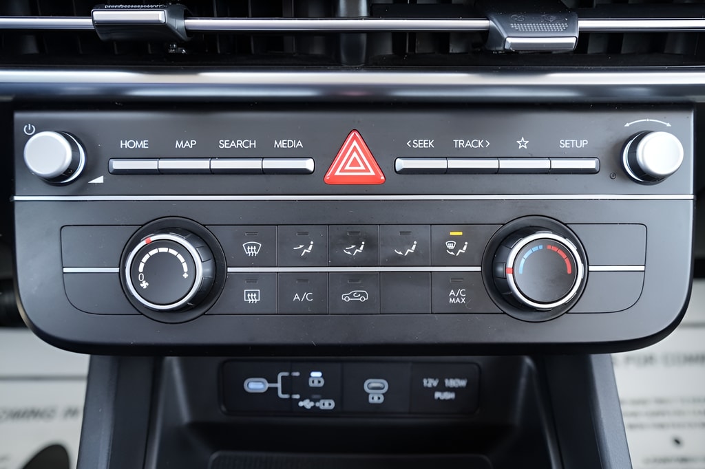 2025 Hyundai Tucson SE - Photo 33