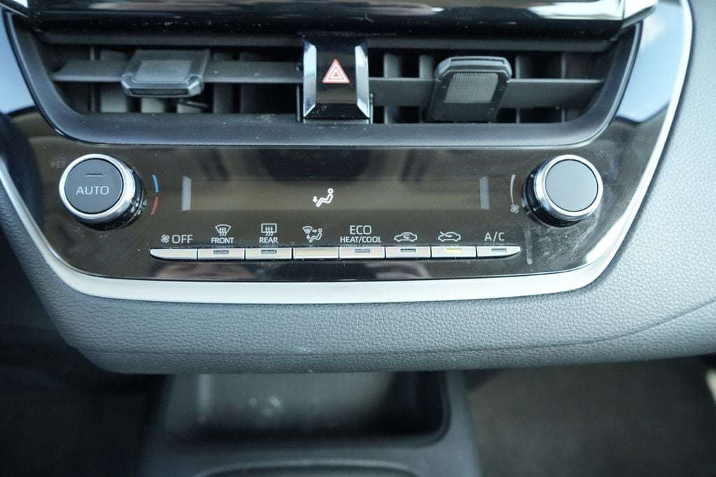 2023 TOYOTA COROLLA - Image 32