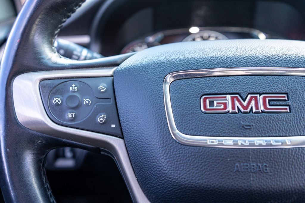 2017 GMC ACADIA - Image 32