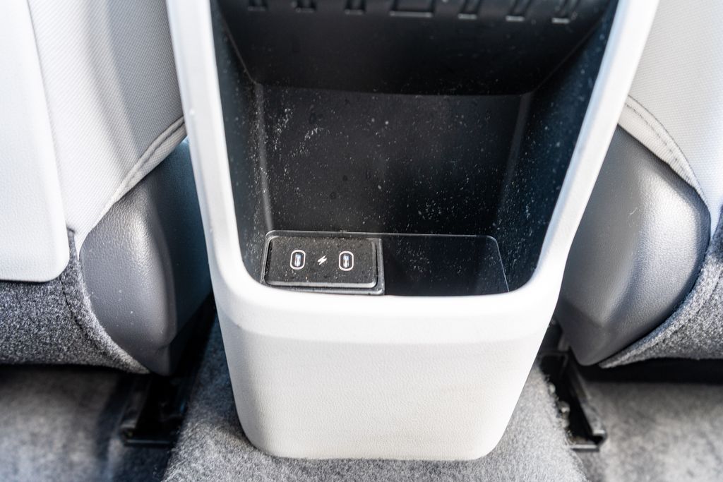 2025 HYUNDAI KONA - Image 16