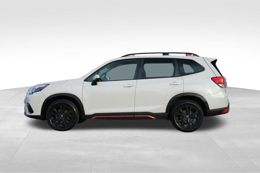 2023 SUBARU FORESTER - Image 4