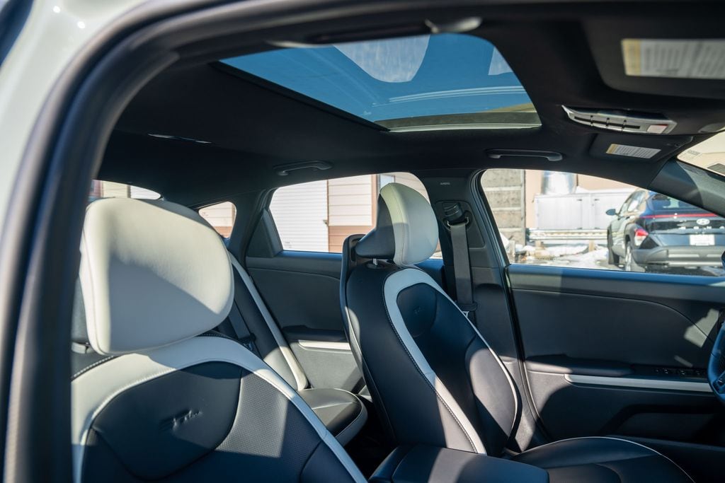2025 KIA K4 - Image 12
