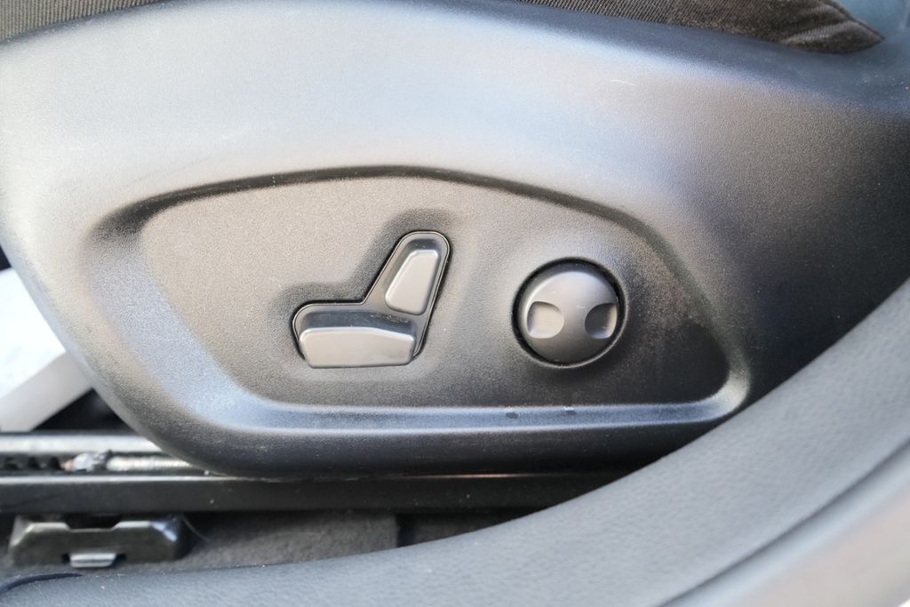 2022 JEEP COMPASS - Image 23