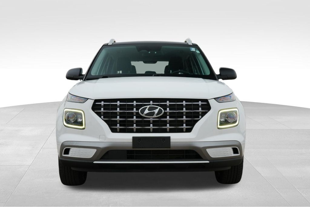 2023 HYUNDAI VENUE - Image 2