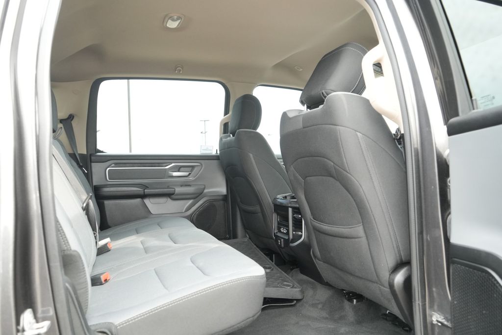 2019 RAM 1500 - Image 14
