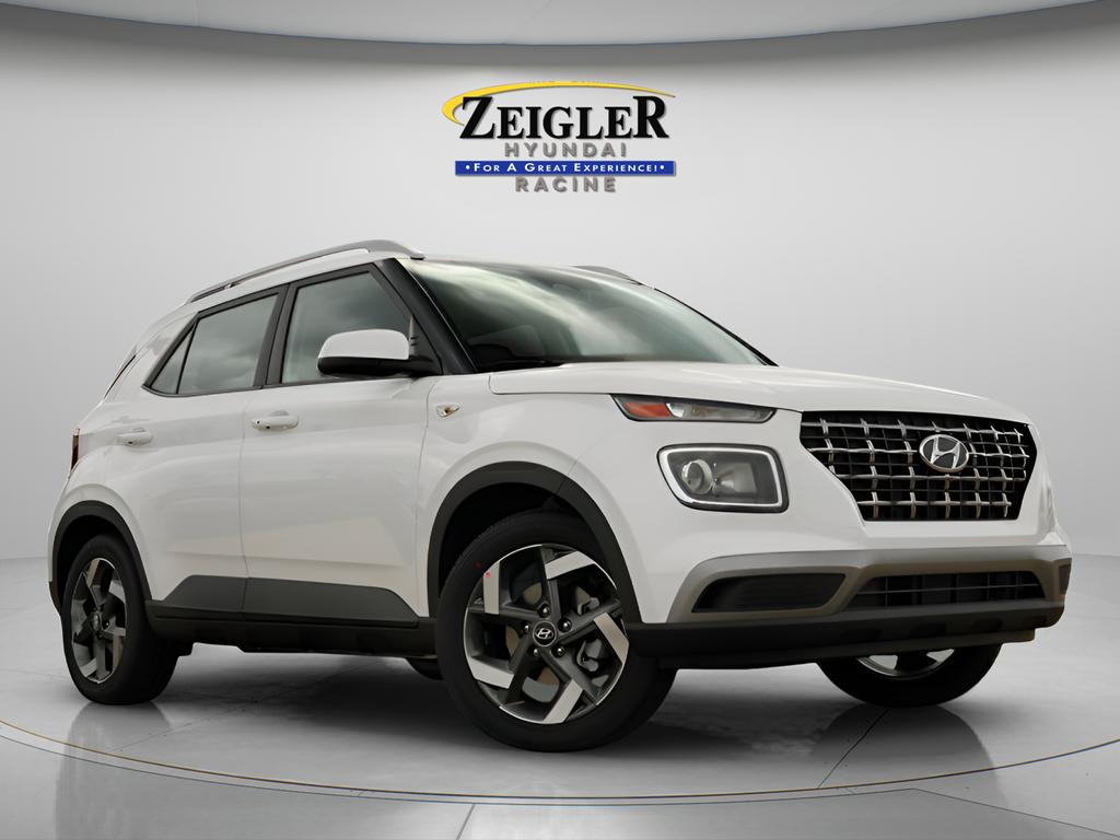 2026 Hyundai Venue SEL w/ 2-Tone Roof IVT's photo