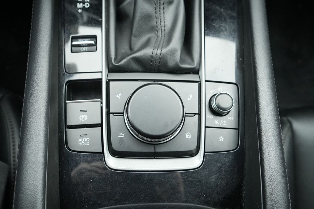 2024 MAZDA MAZDA3 - Image 31