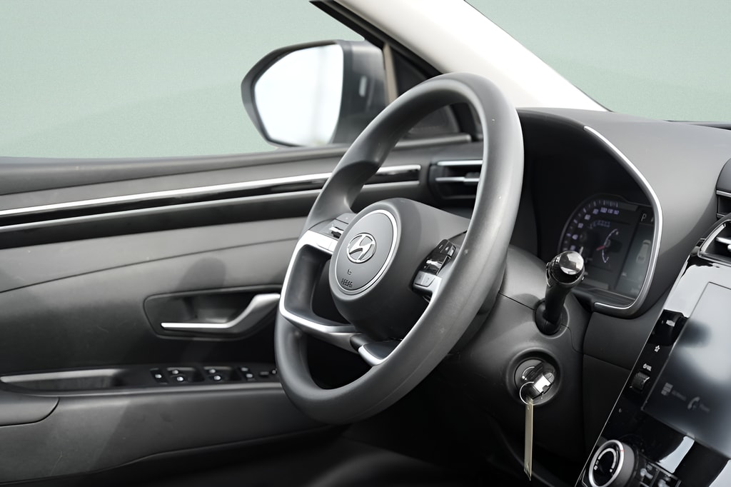 2024 Hyundai Tucson SE - Photo 12