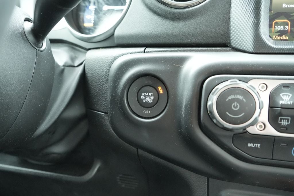 2023 JEEP WRANGLER - Image 29