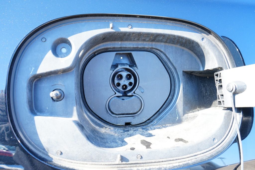 2024 MAZDA CX-90 - Image 19