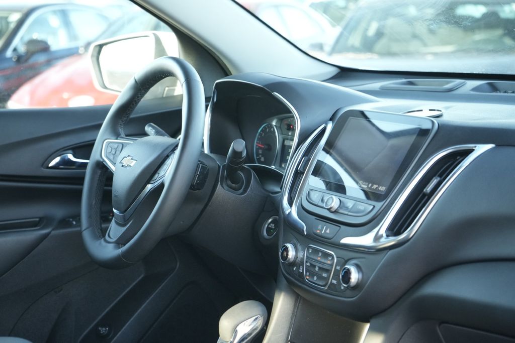 2024 CHEVROLET EQUINOX - Image 13