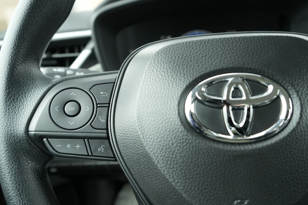 2026 TOYOTA COROLLA - Image 25