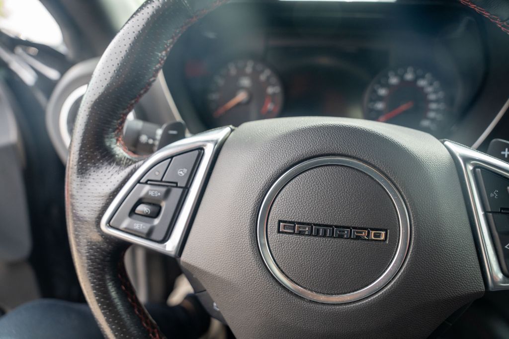 2022 CHEVROLET CAMARO - Image 15